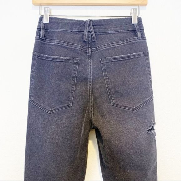 NWT Good American Good Curve High Waist Skinny Raw Edge Black/Gray Jean 0/25 - Picture 6 of 10